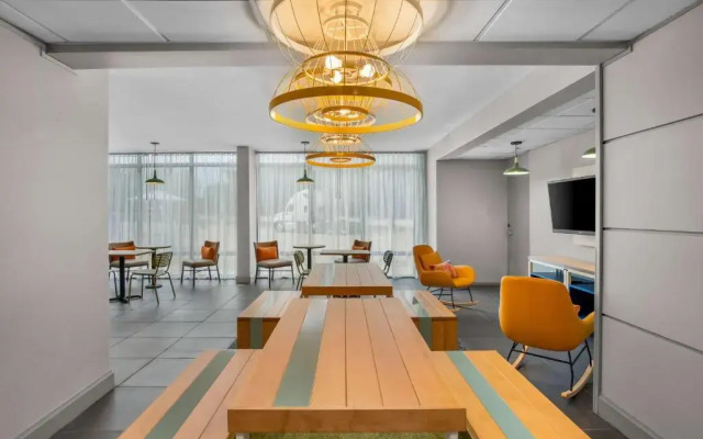 Spark by Hilton Richardson Dallas