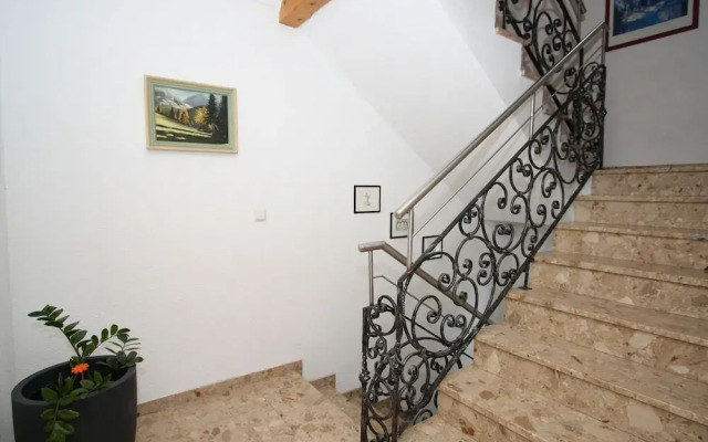 Spacious Holiday Home in Goldegg near Ski Lift