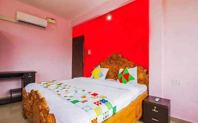 OYO Home 18351 Luxurious Stay