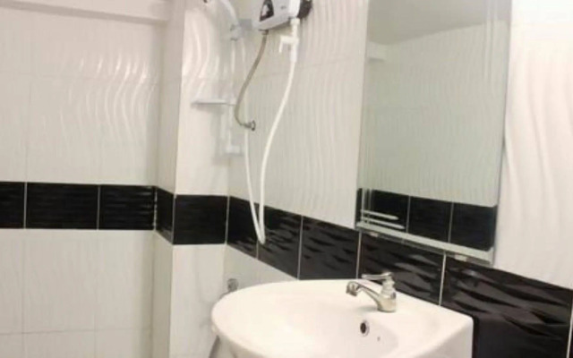Longlin Guesthouse