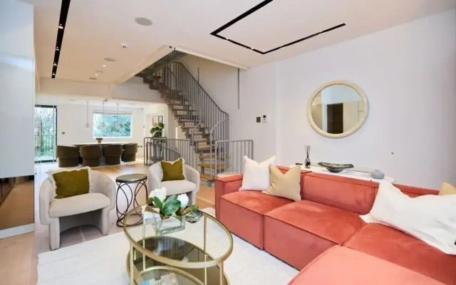 The Hamilton Gardens Hideaway - Modern 4bdr Home With Garden