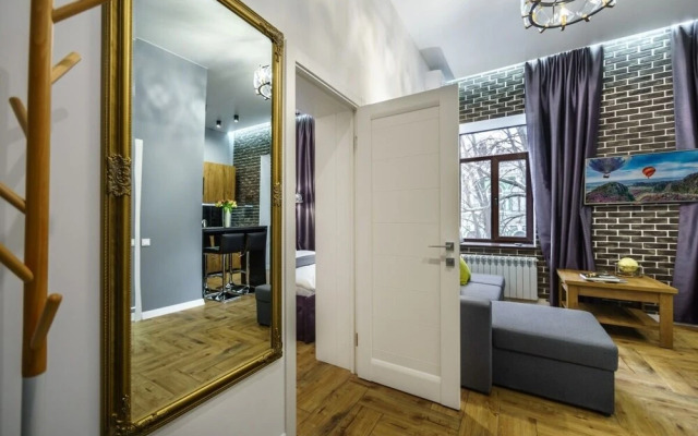 Home-Hotel Pushkinskaya 2-4-7