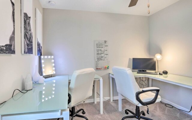 Modern & Bright Ruskin Home Near Bahia Beach!