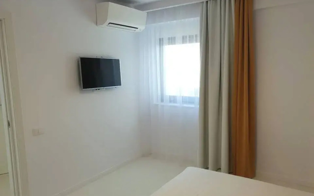 Wave 2 Promenada Apartments