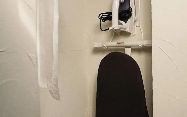 Отель Bazarell Inn