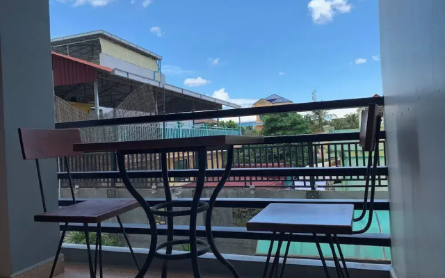 Nico's Hotel 2