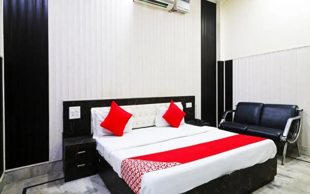 Oyo 62361 Silver Pearl Beach Resort