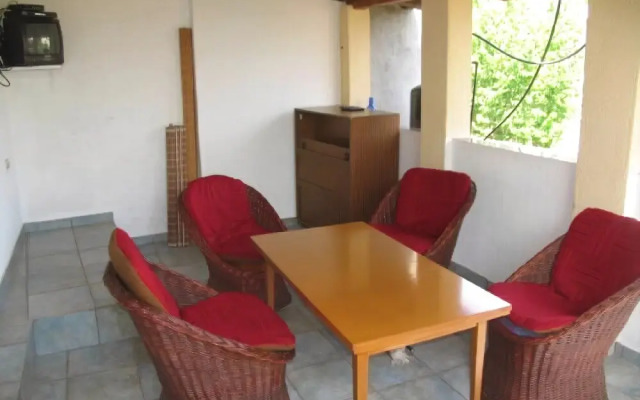 Apartment Božidar