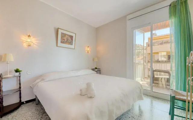 Apartment Near Plataj De Roses Beach