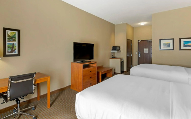 Comfort Inn & Suites Marion I-57