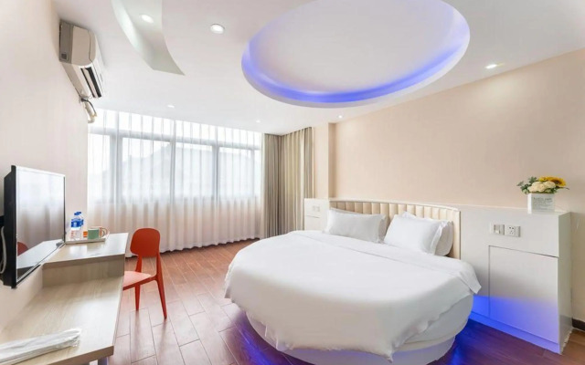 Shuqing Business Hotel