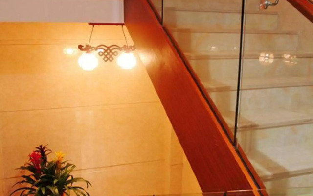 Danxiashan Zhanglaofeng Hotel