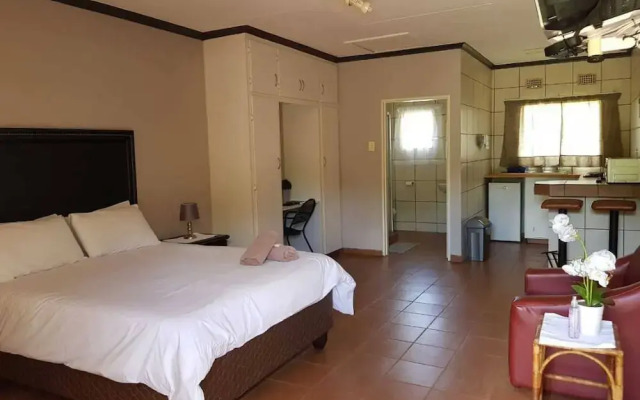Baobab Chalets