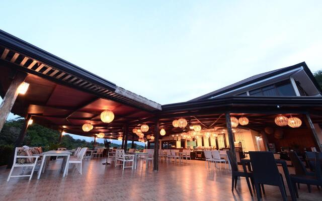 Tugawe Cove Resort