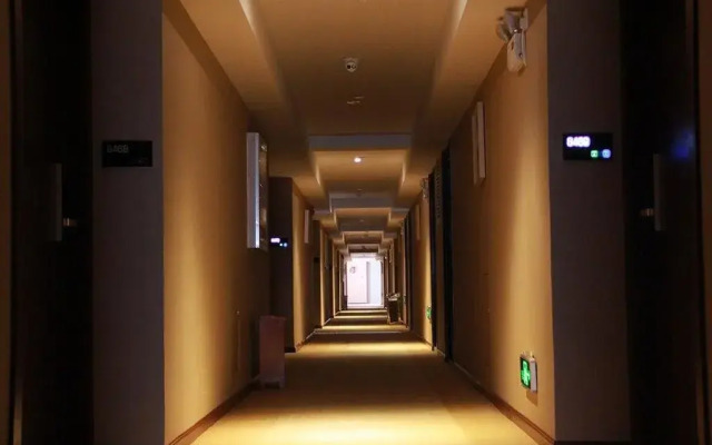 Creative Holiday Hotel