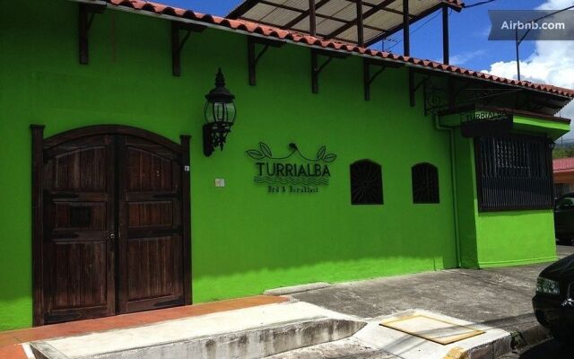 Turrialba Bed & Breakfast