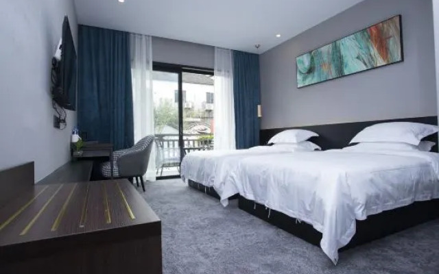 Mimengyitan Holiday Inn