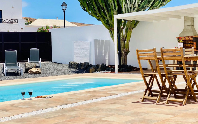 Canaryislandshost l My Nest Apartments