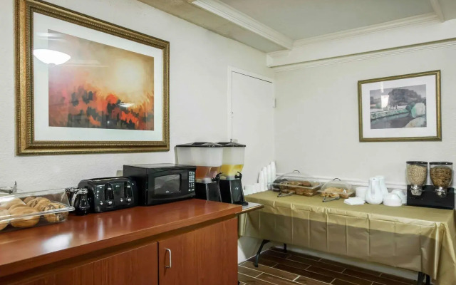 Hotel Indigo Memphis Downtown by IHG