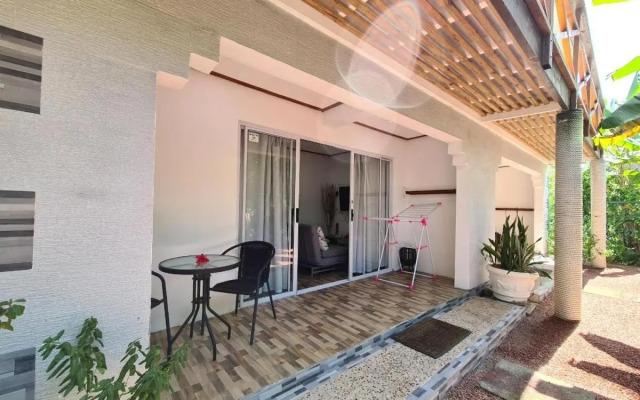 Villa Rafia Guesthouse