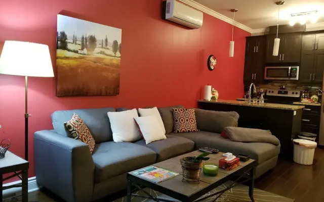 Condo Vélo-Golf-Ski Montagne Bromont - NAVETTE INCLUSE EN HIVER!
