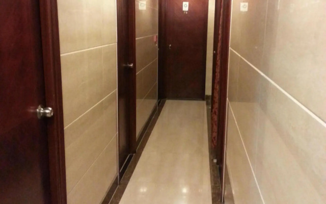 Maple Leaf Guest House