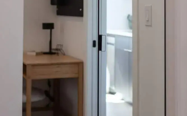 Scandinavian-style 1BR Apartment Built 2024 p81