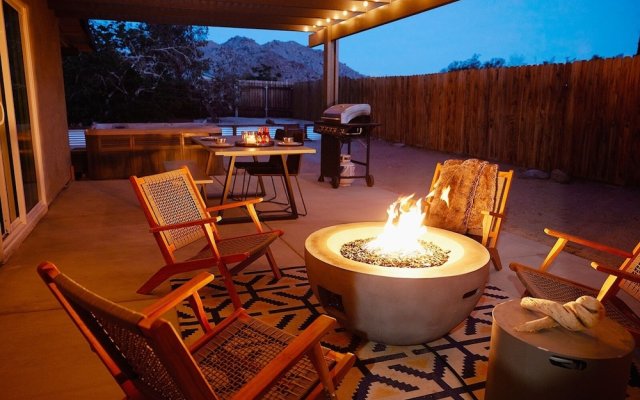 Live Centered W/ Hot Tub, Fire Pit In Joshua Tree 2 Bedroom Home by RedAwning