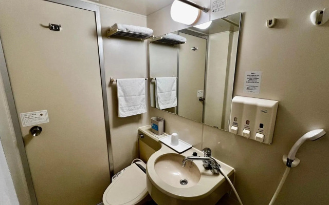 Toyoko Inn Shin Yokohama Station Honkan