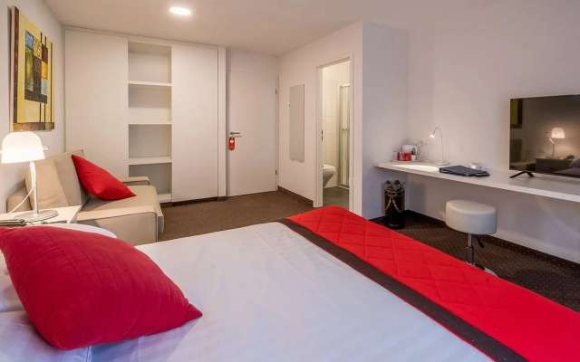 Hotel Touring au Lac – Guest Rooms – Neuchatel