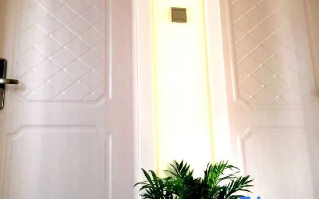 Zhangjiajie Yiluyouni Hostel