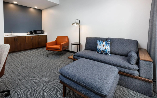 Courtyard by Marriott Pensacola I-10 West