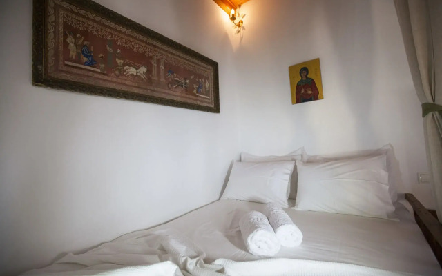Arch Villa