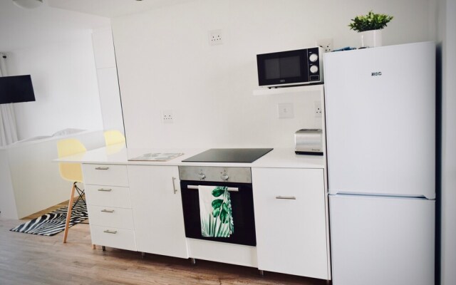 Studio For 2 in Central Cape Town