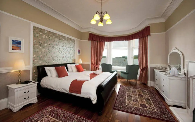 Mackays Guest House