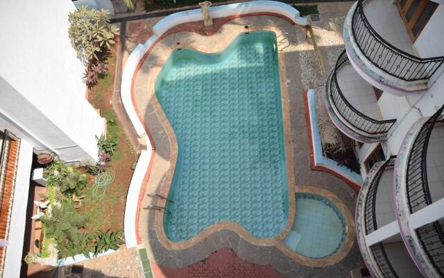 OYO 15651 Silver Palm Resort