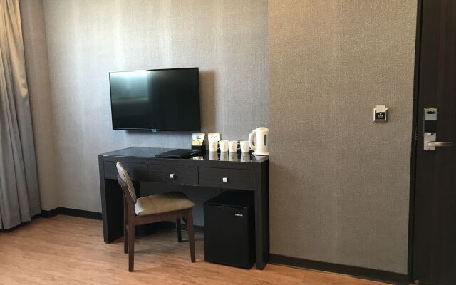 Talmud Business Hotel - Wu Quan