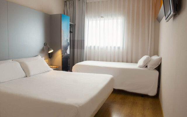 B&B Hotel Girona 2