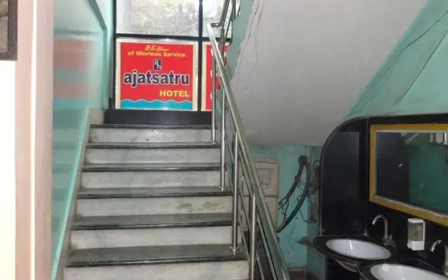 Hotel Ajatsatru