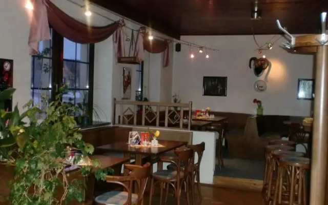 Hotel & Restaurant "Zum Firstenstein"