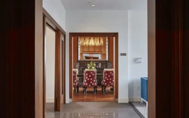 Global Luxury Suites at Rittenhouse Square