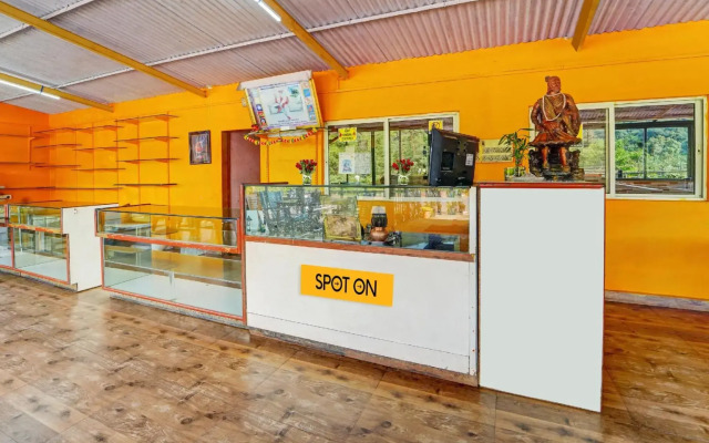 SPOT ON 70096 Hotel Shiv Shilpa