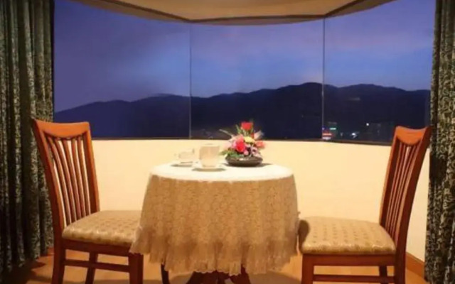 Furama Chiang Mai Hotel