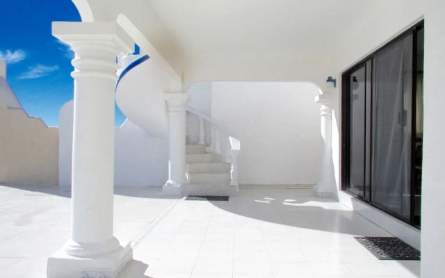 Playa Encanto Scenic Gem Ocean Front Home