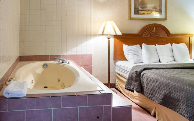 Quality Inn Petersburg Fort Lee Area