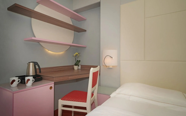 Bike Hotel La Perla
