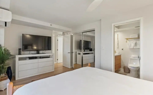 Mana Kai #403 2 Bedroom Condo
