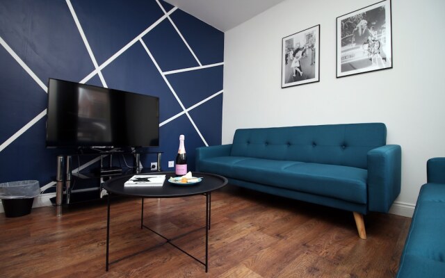 Karah Suites - Church Road II