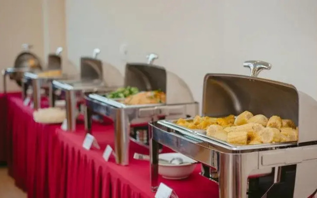 Amanda Quang Binh Hotel