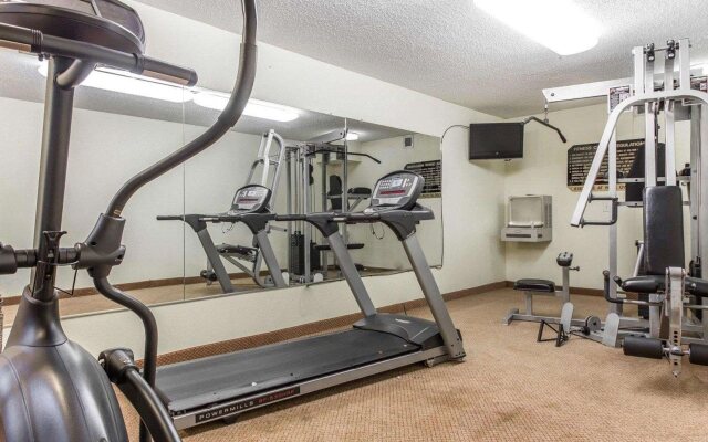 Clarion Pointe Statesville